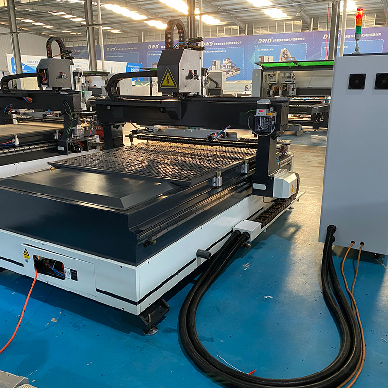 High Quality CNC Router With Vacuum Table for Wood